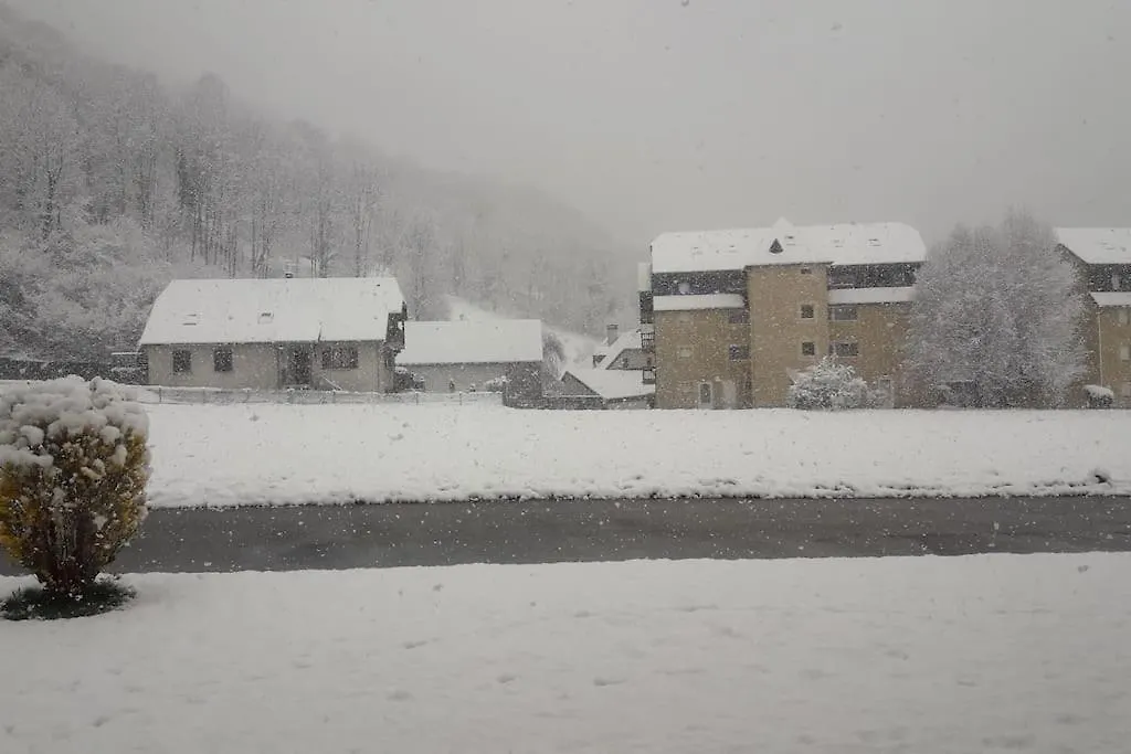 Apartment Rez De Jardin Calme St Lary Proche Telecabine Saint-Lary-Soulan